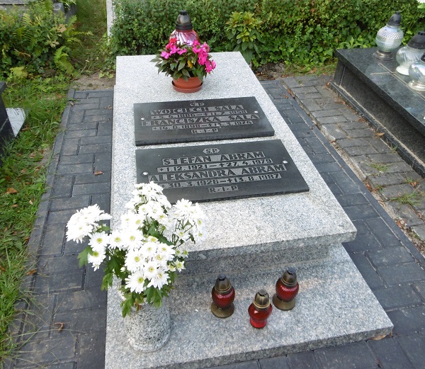 Grób Maria Abram-Zaskórska