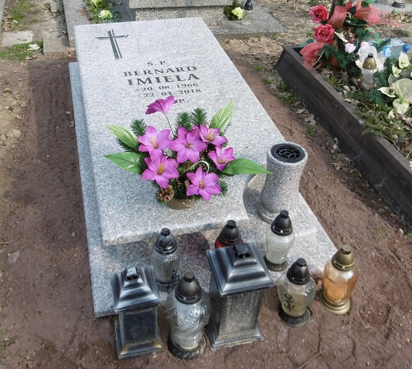 Grób Bernard Imiela