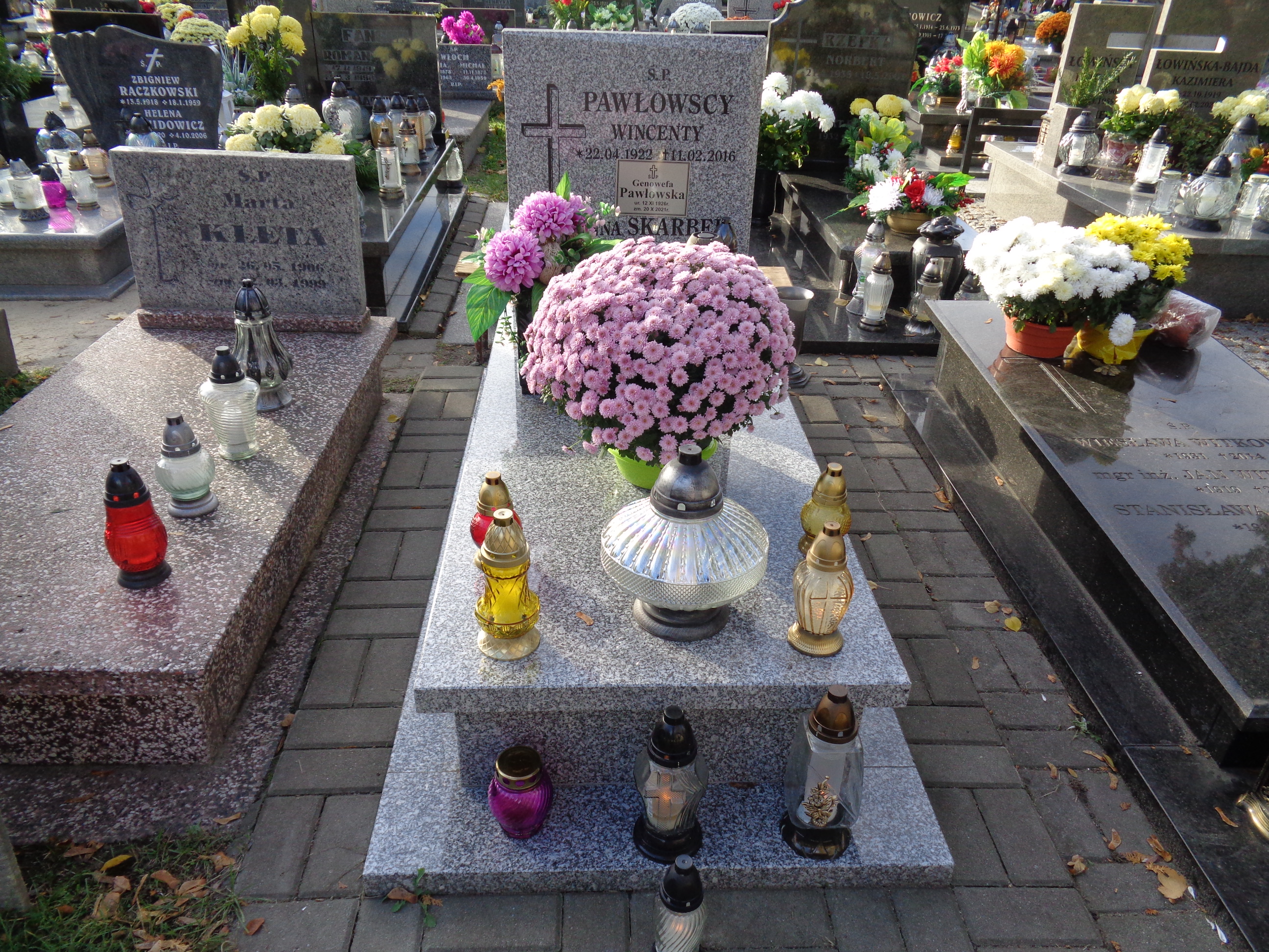 Grób Wincenty Pawłowski
