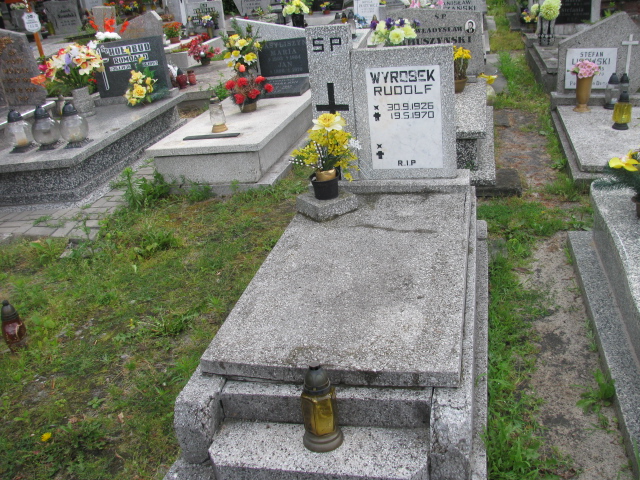 Grób Elżbieta Wyrobek