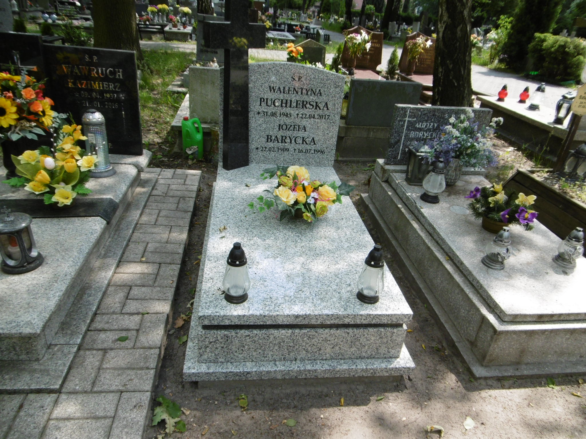 Grób Walentyna Puchlerska