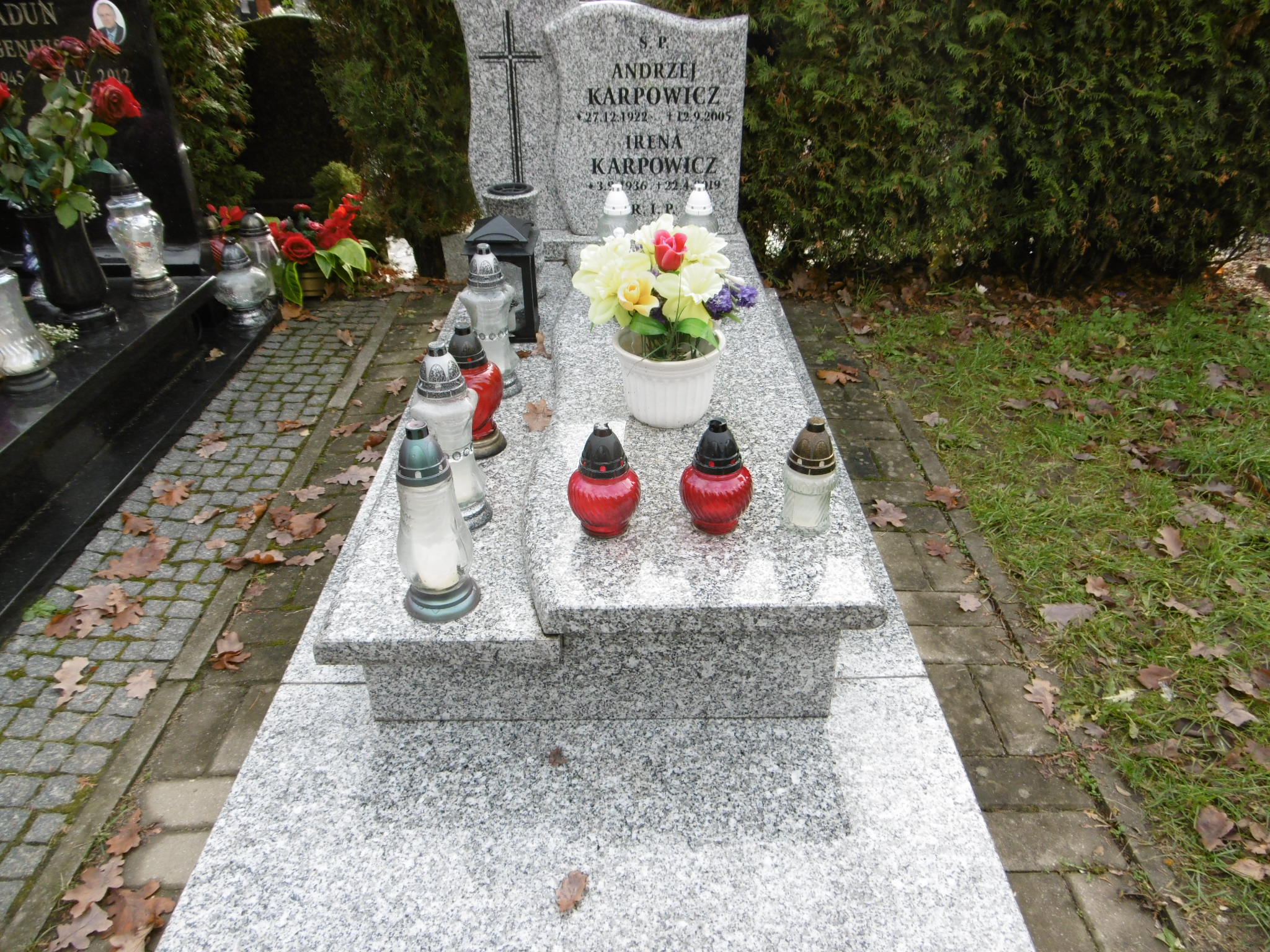 Grób Irena Karpowicz