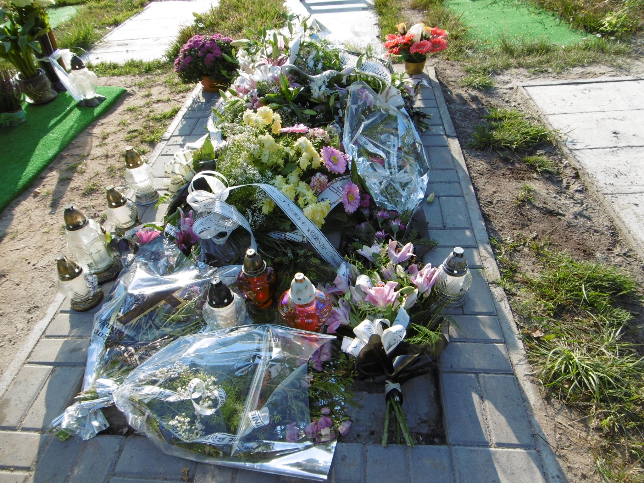 Grób Irena Ambrożek