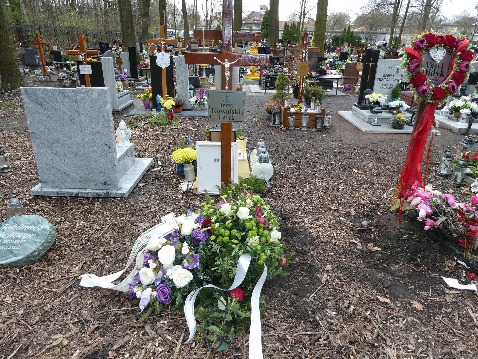 Grób Jerzy Kowalski